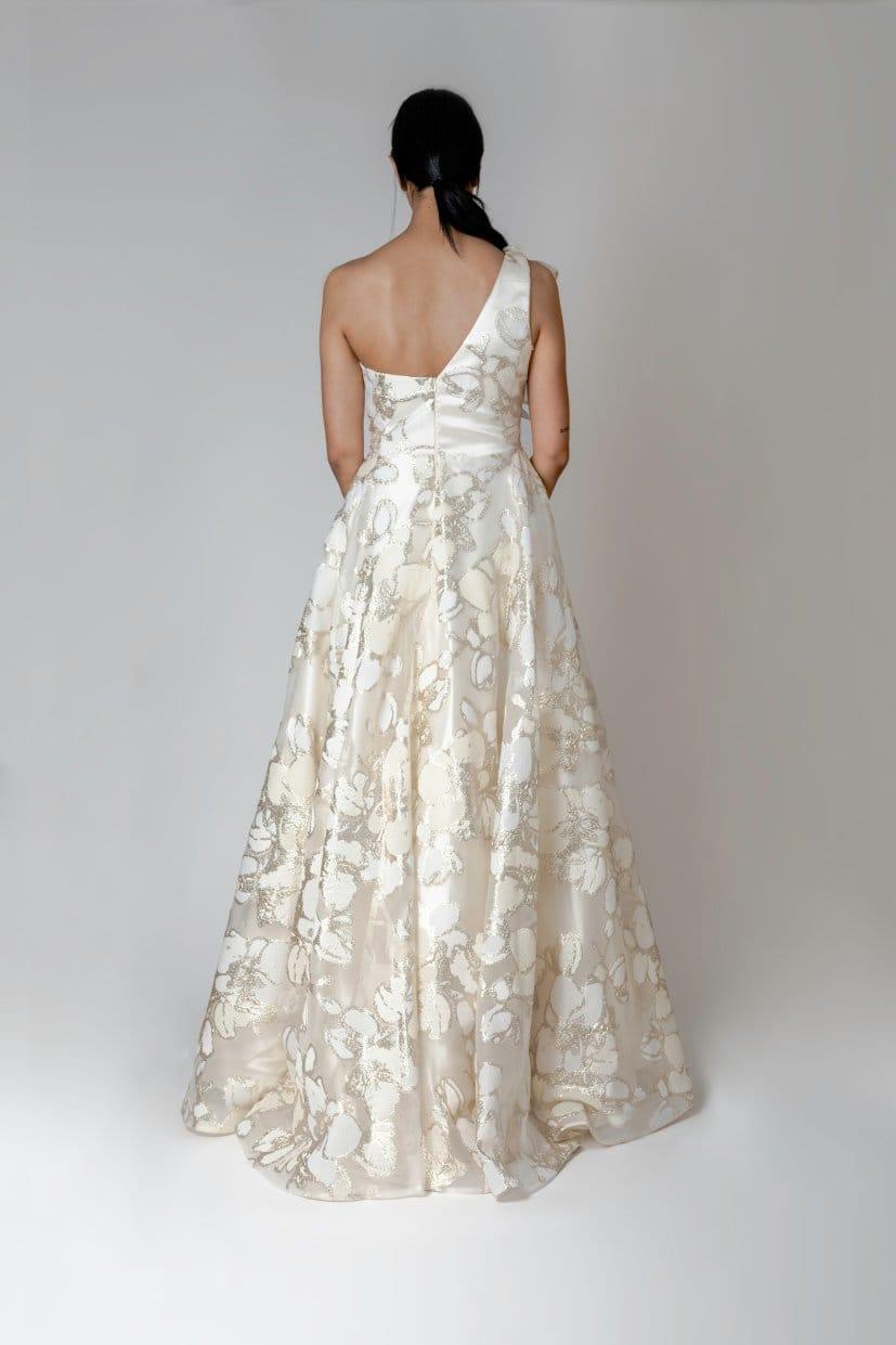 3D FLORAL HIGH-LOW WEDDING DRESS - FARACHI