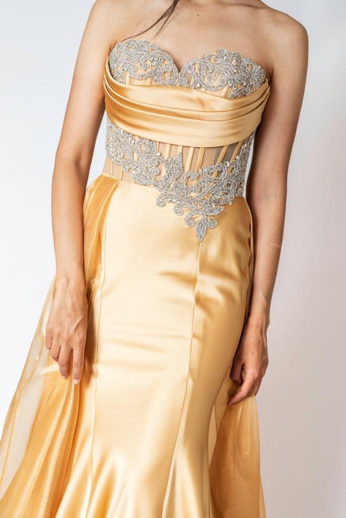 CRYSTAL GOWN GOLD